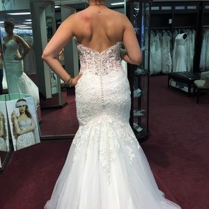 MERMAID STRAPLESS BRIDAL DRESS